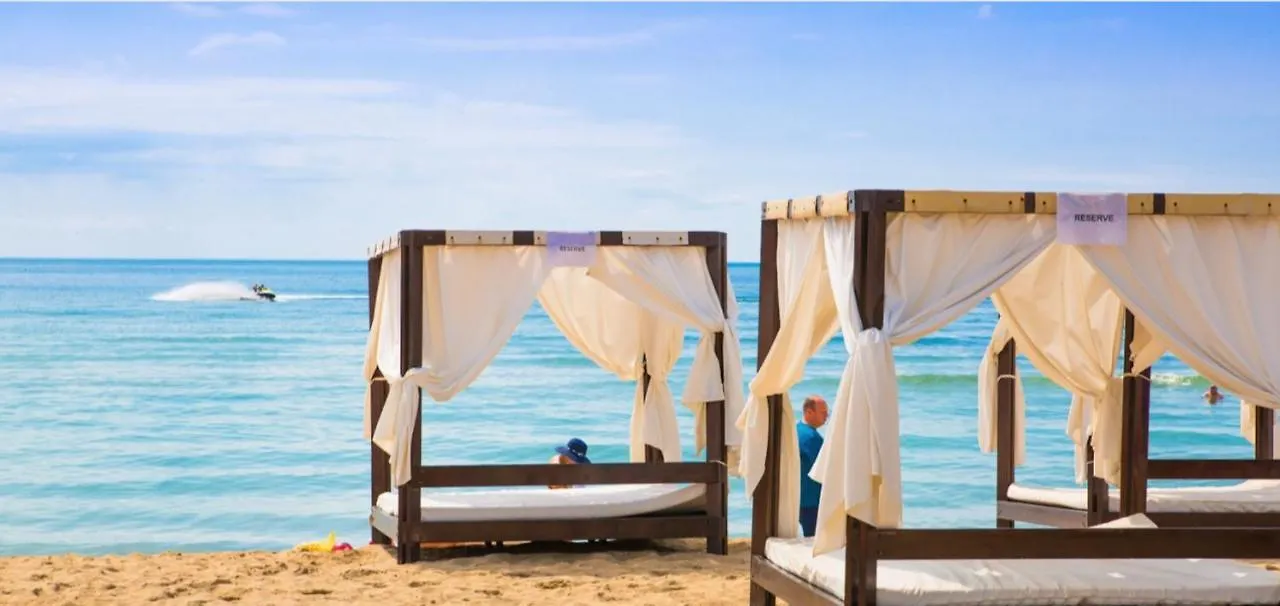 Amadeus XV 44 Studio Sunny Beach Centum Apartment